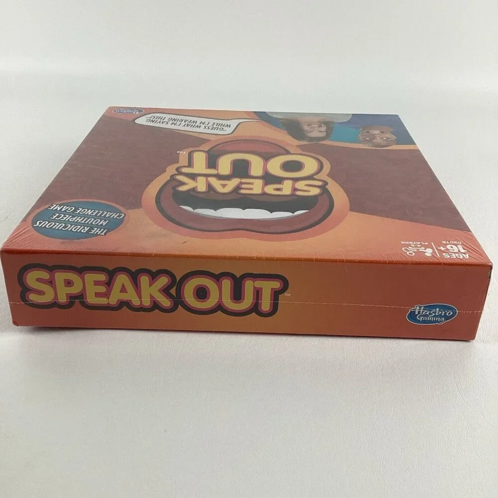 Speak Out Ridiculous Mouthpiece Challenge Game Hilarious Hasbro 2016 New SEALED - Picture 5 of 6